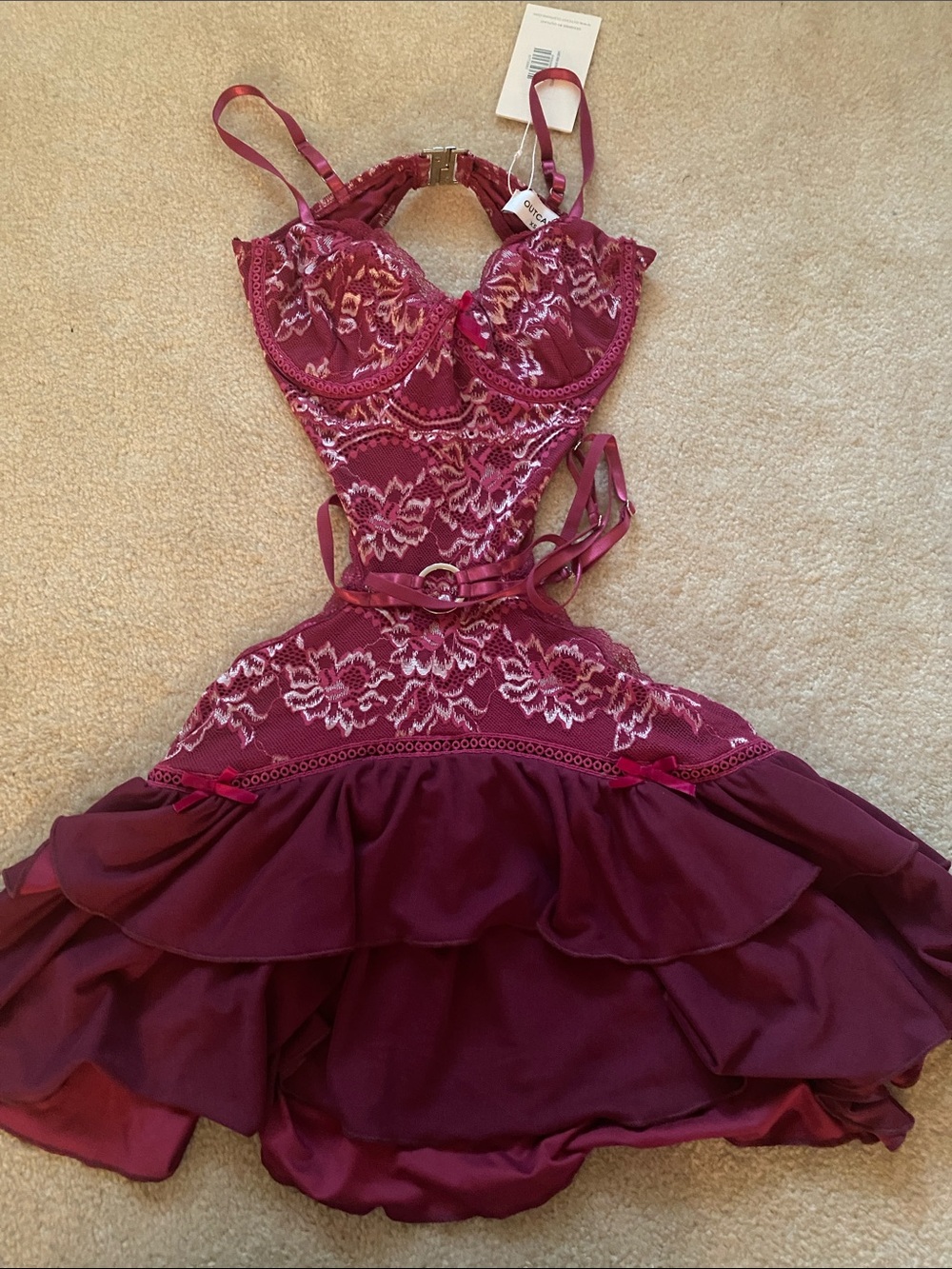 Outcast NWT Santana mini dress in burgundy - Picture 4 of 8